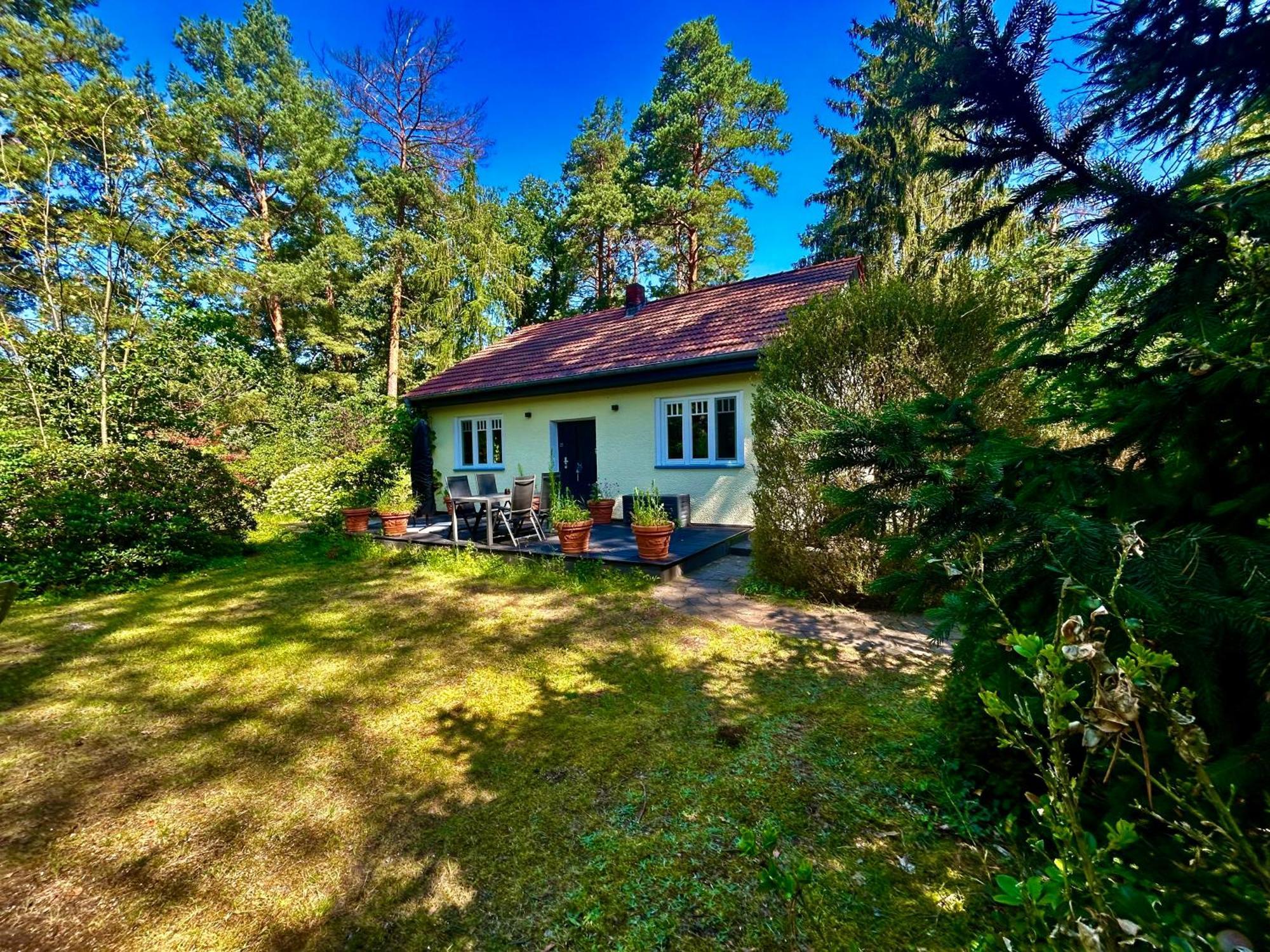 Ferienhaus Im Gruenen Mit Kamin Oranienburg Exteriör bild